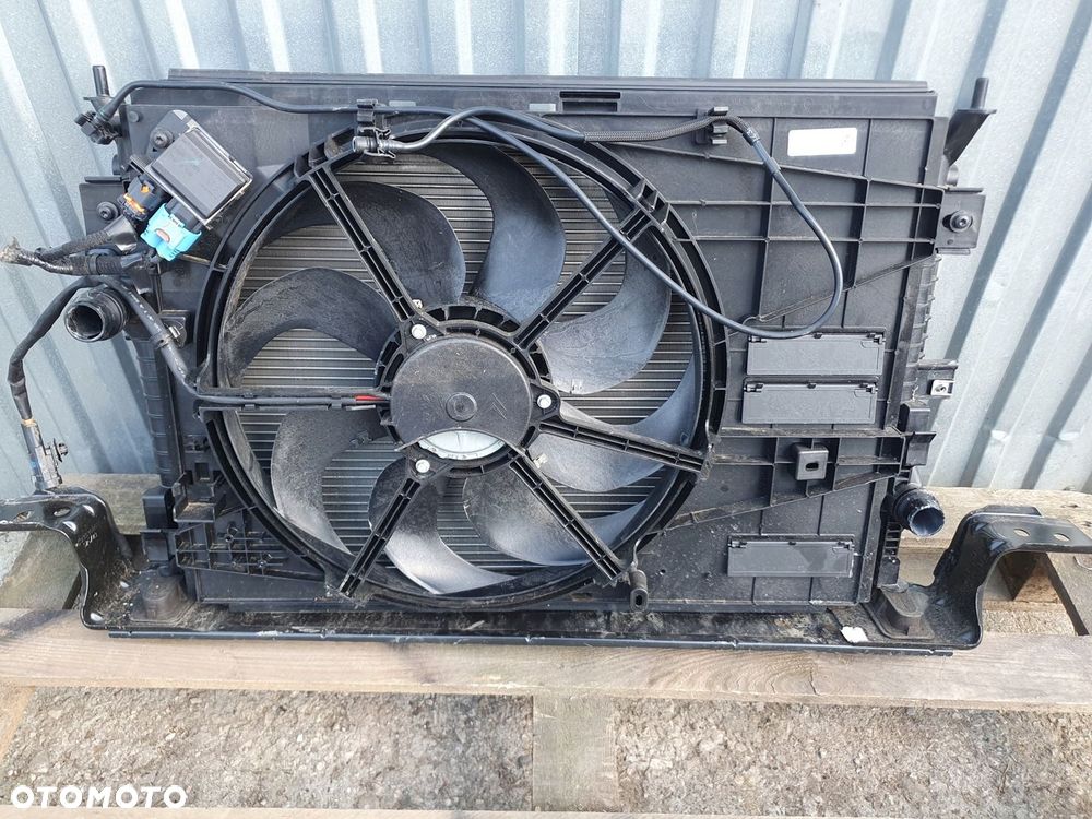 PAS PRZEDNI KOMPLET CHŁODNIC BELKI PEUGEOT RIFTER KPL - 6