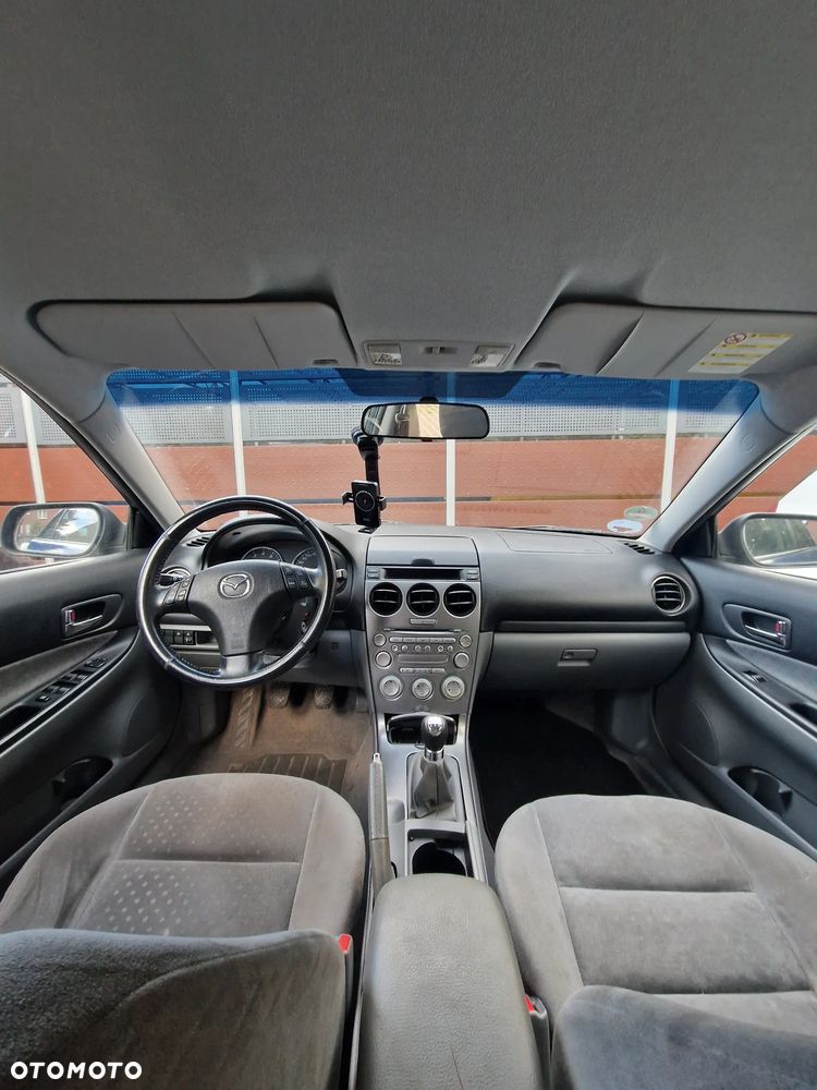 Mazda 6 2.0 16V Touring - 9