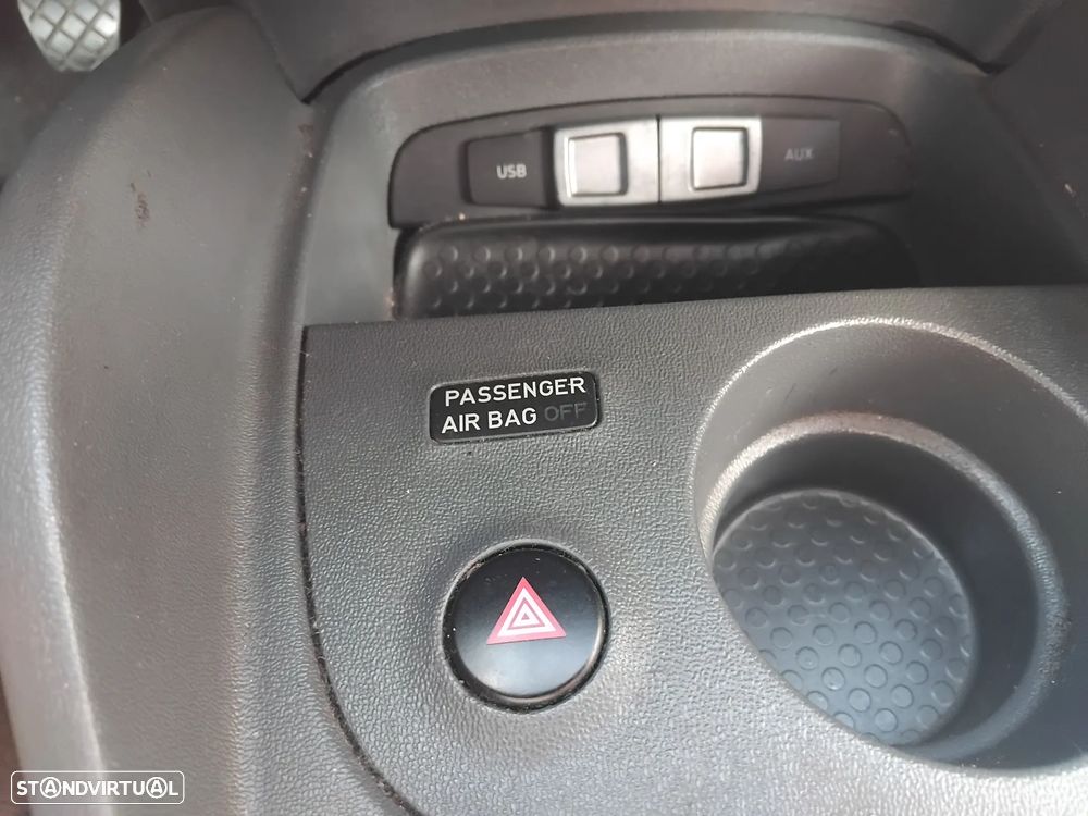 SEAT Leon 1.6 TDI ECOMOTIVE Style - 8