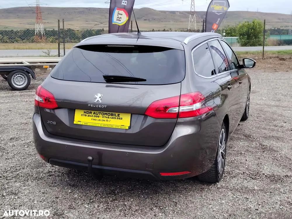 Peugeot 308 SW BlueHDi 100 Stop & Start Business-Line - 4