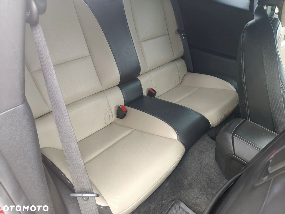 Chevrolet Camaro 3.6 V6 Coupe 2LT - 23