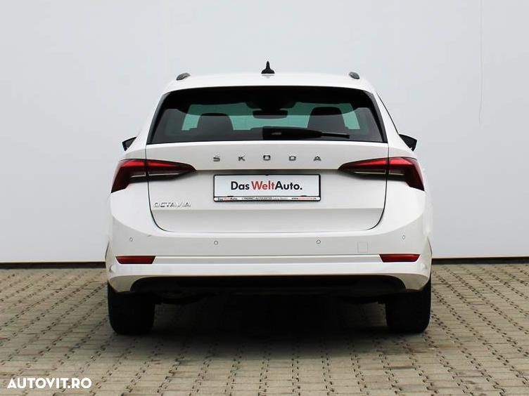 Skoda Octavia 2.0 TDI DSG Ambition - 4