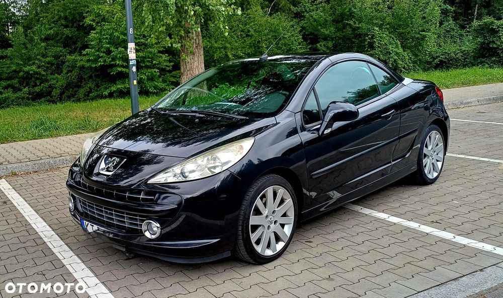 Peugeot 207 CC - 17