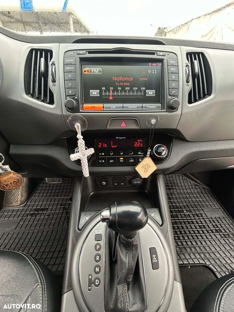 Kia Sportage - 4