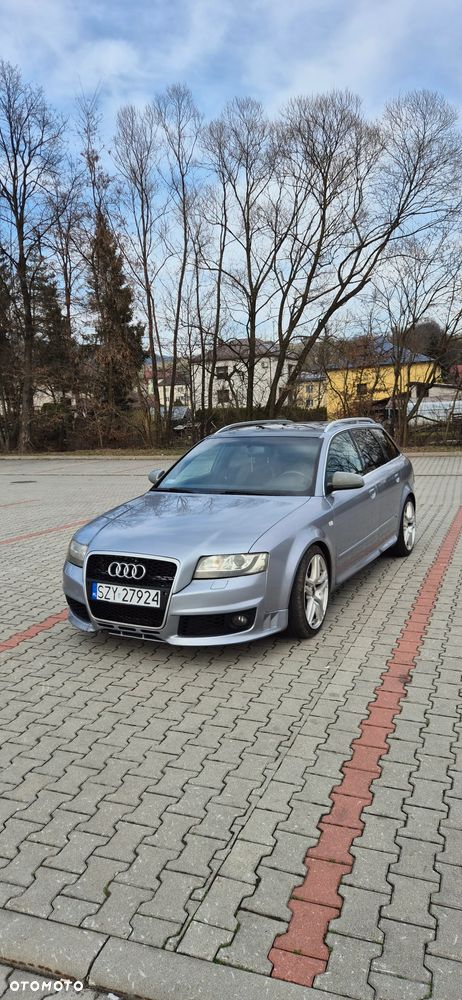 Audi A4 - 1