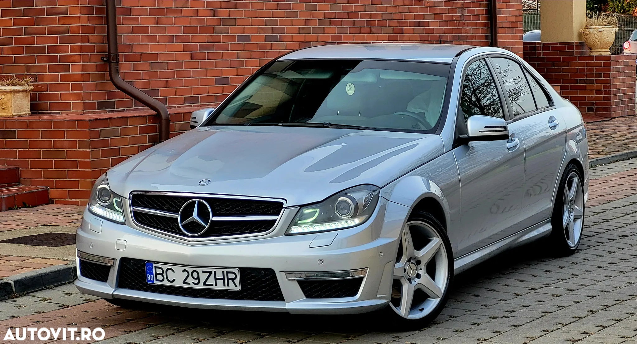 Mercedes-Benz C - 2