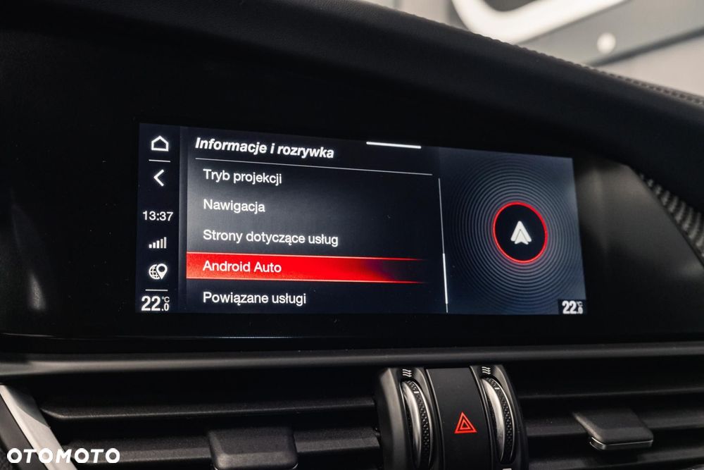 Alfa Romeo Giulia 2.9 Bi Turbo V6 Quadrifoglio - 24