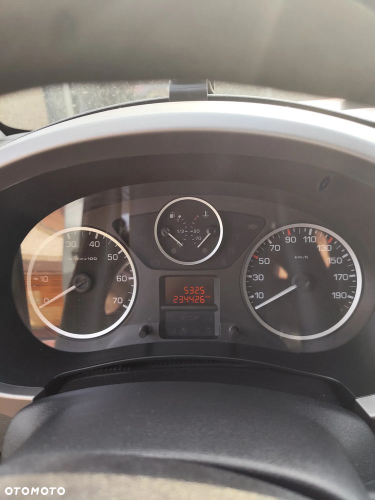 Peugeot Partner - 15