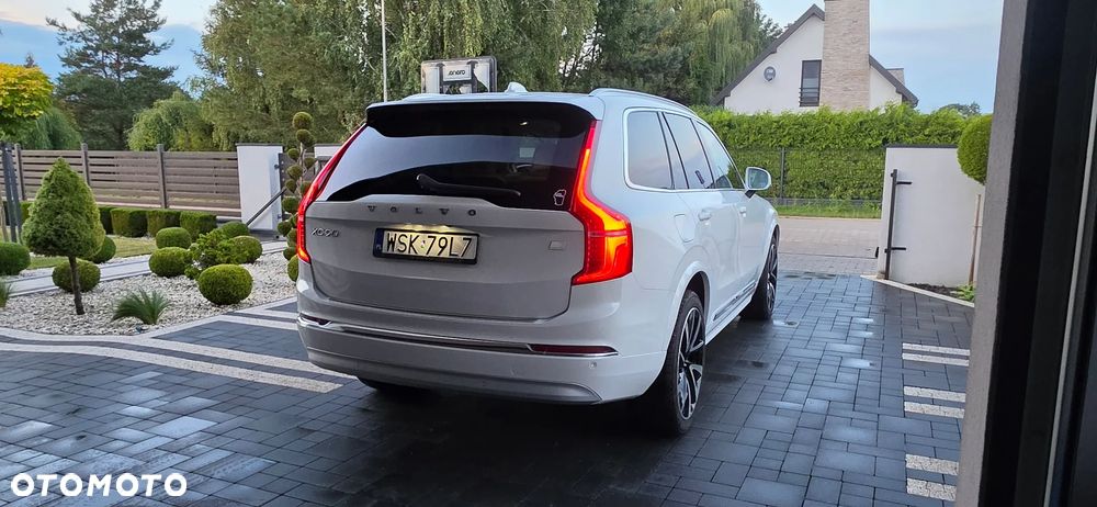 Volvo XC 90 - 1