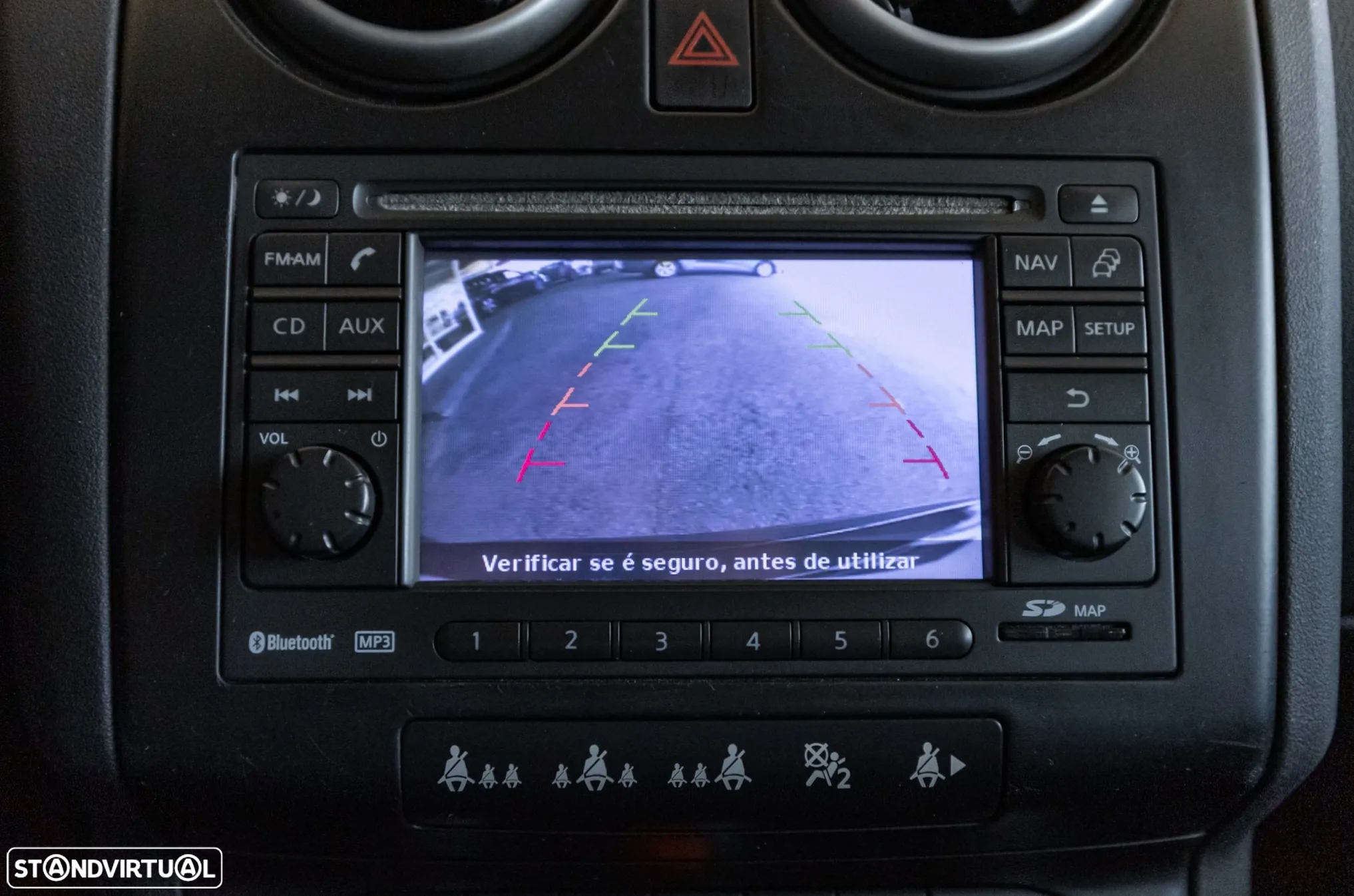 Nissan Qashqai 1.5 dCi Tekna Premium 18 - 16