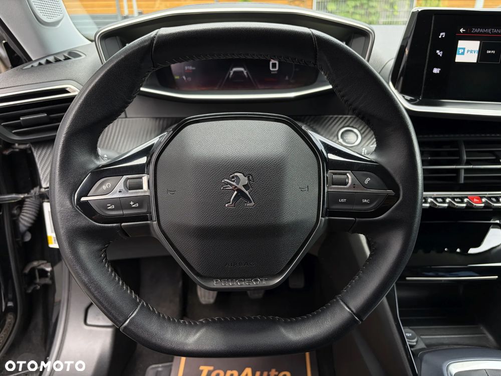 Peugeot 2008 1.2 PureTech Allure Pack S&S - 22