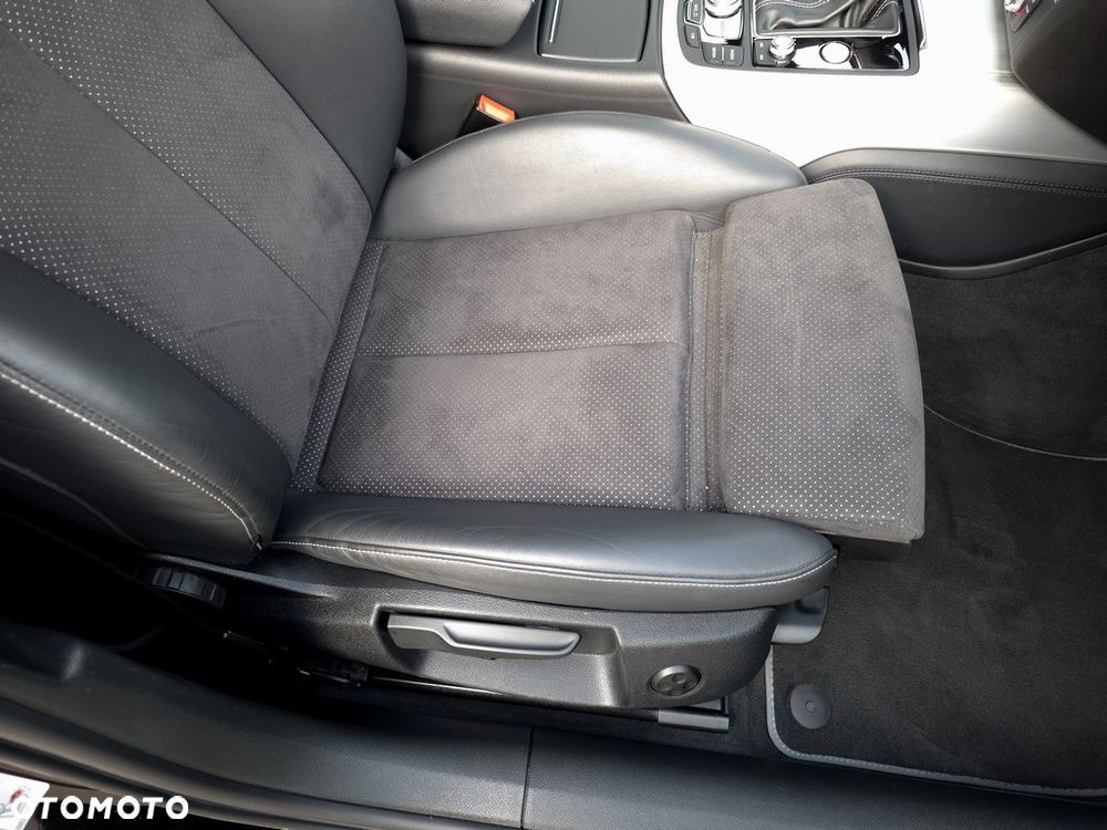 Audi A6 Avant 2.0 TDI ultra S tronic - 14