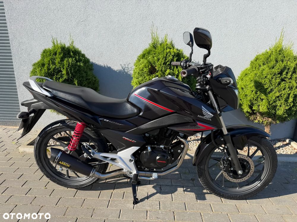 Honda CBF - 24