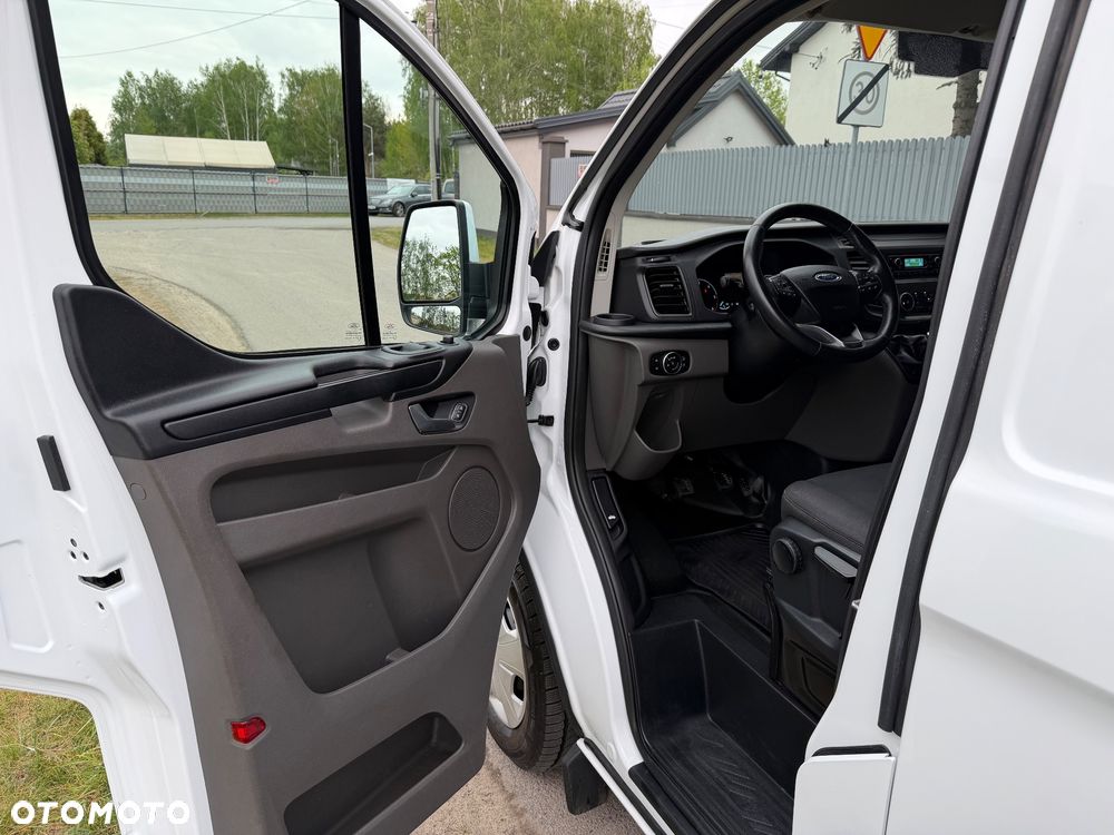 Ford Transit Custom - 31