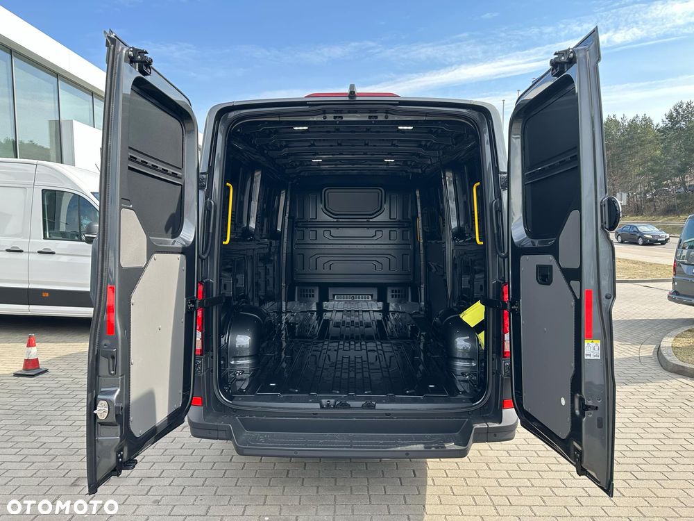 Volkswagen Crafter - 8