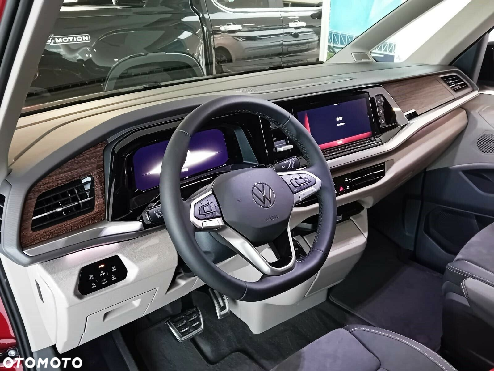 Volkswagen Multivan - 6