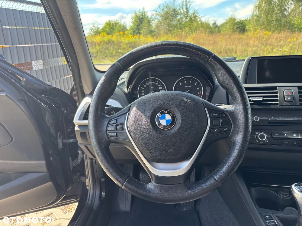 BMW Seria 1 116i - 13