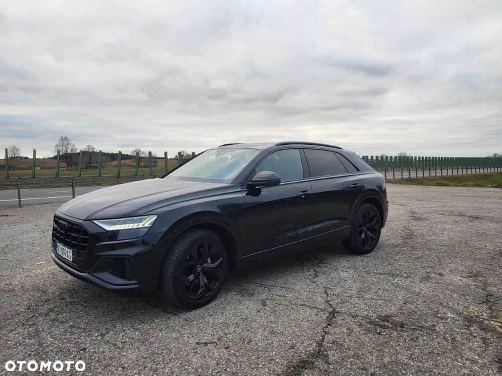 Audi Q8 - 1