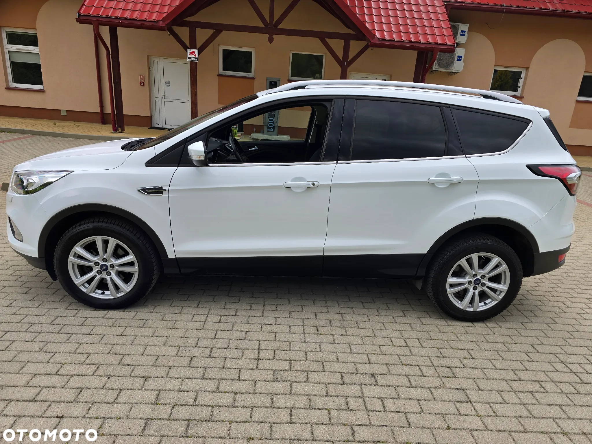 Ford Kuga 1.5 EcoBoost 2x4 SYNC - 15
