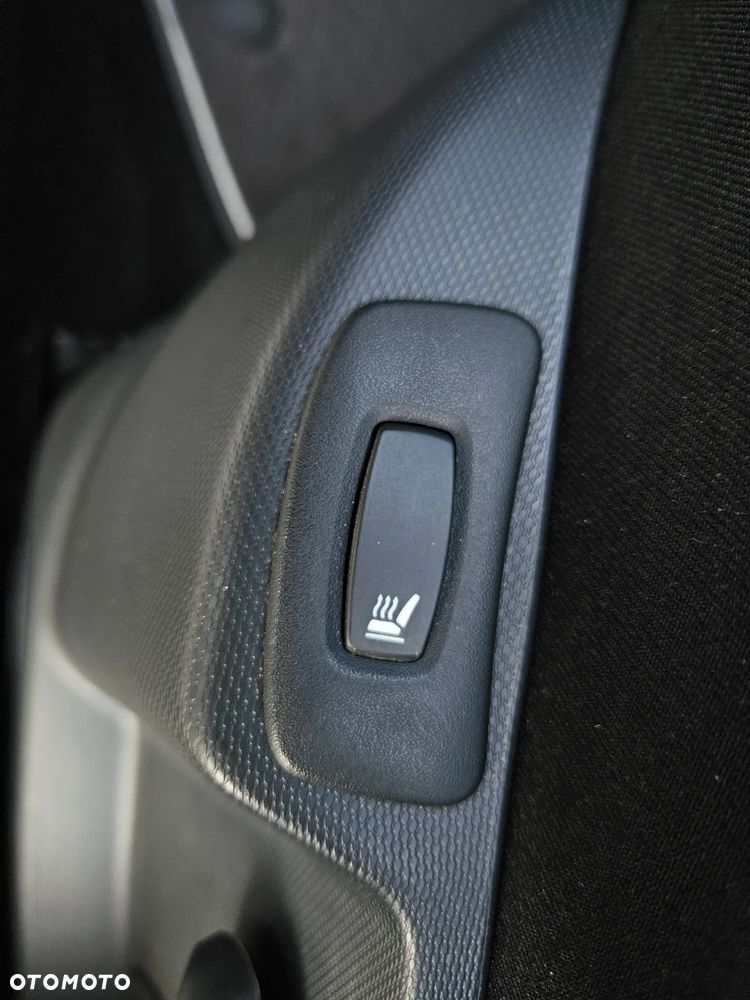 Renault Captur ENERGY TCe 120 EDC LIMITED - 20