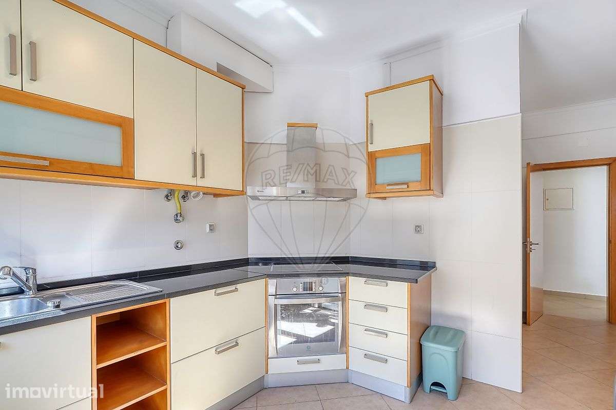 Apartamento T2 para arrendamento - Grande imagem: 5/14