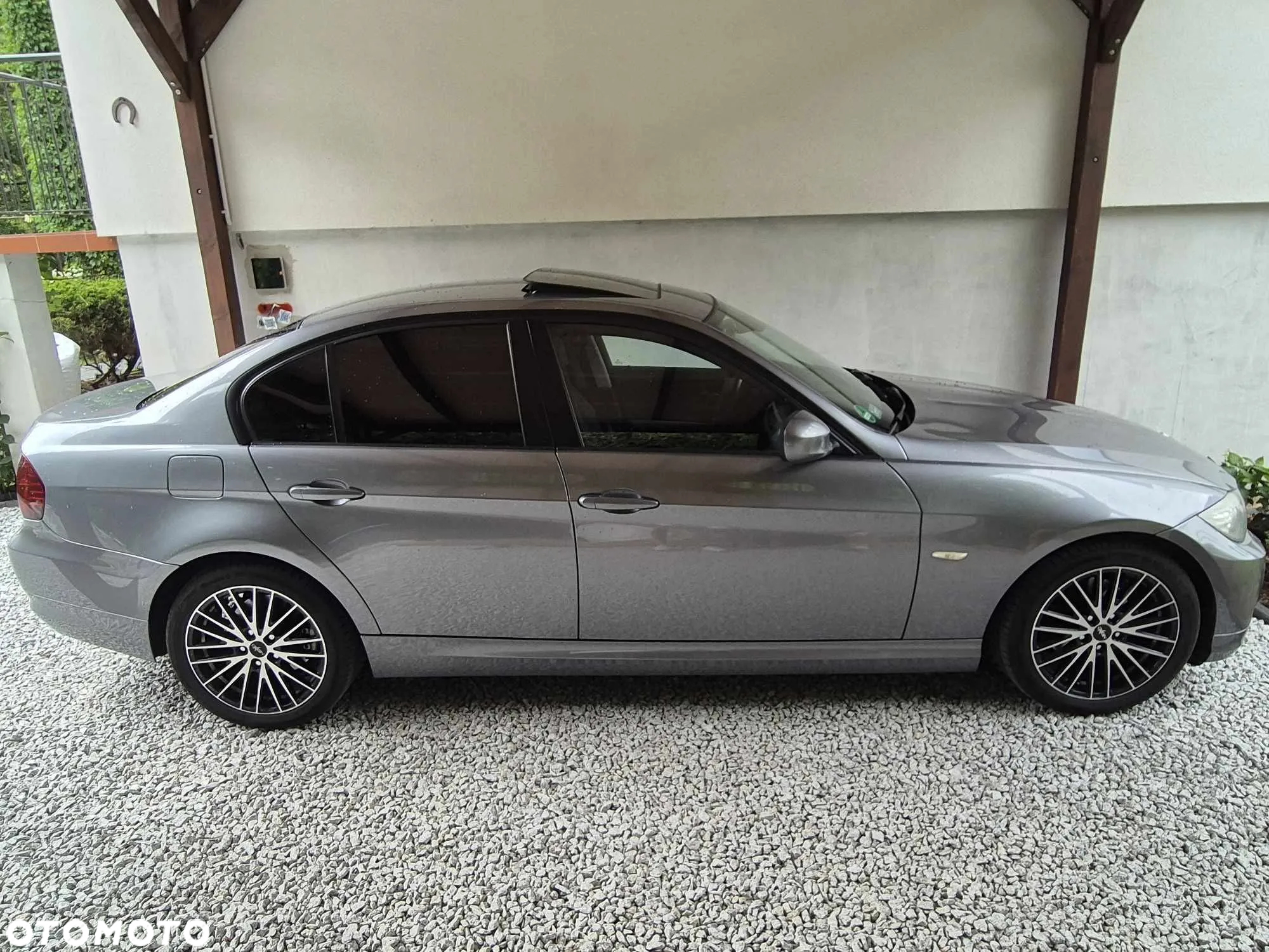 BMW Seria 3 318i - 6