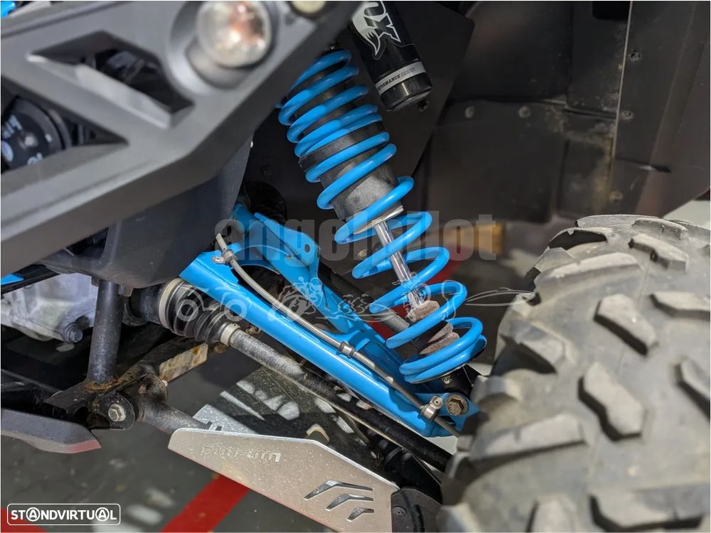 Can-Am Maverick X3 X3 X DS Turbo R - 12