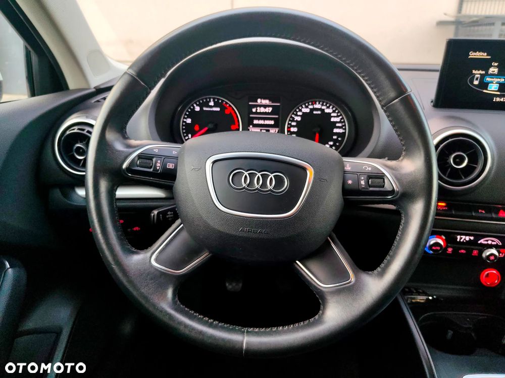 Audi A3 Limousine 1.6 TDI (clean diesel) Attraction - 25
