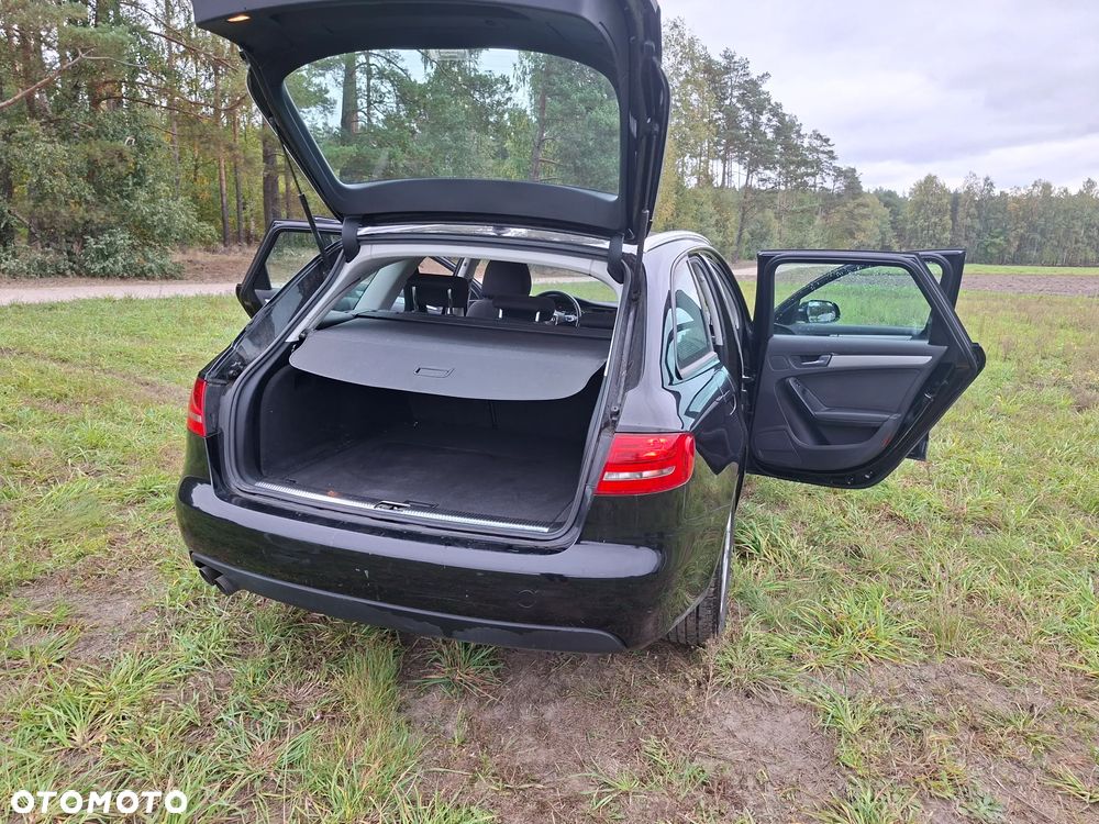 Audi A4 Avant - 13