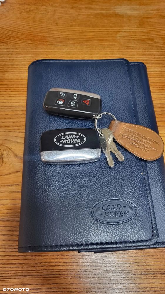Land Rover Discovery Sport 2.0 D150 R-Dynamic - 25