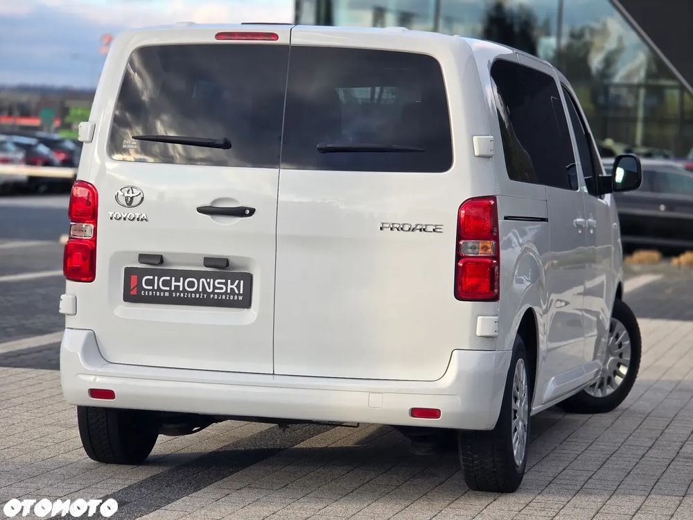 Toyota Proace Verso - 22