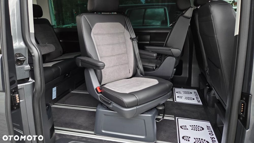 Volkswagen Multivan 2.0 TDI L1 Highline DSG - 13