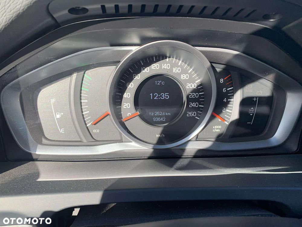 Volvo S60 T3 Momentum - 7