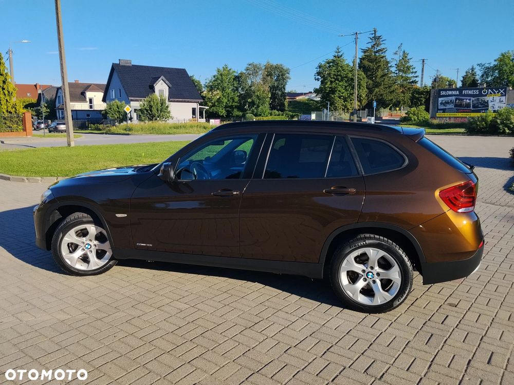 BMW X1 sDrive18i xLine - 16