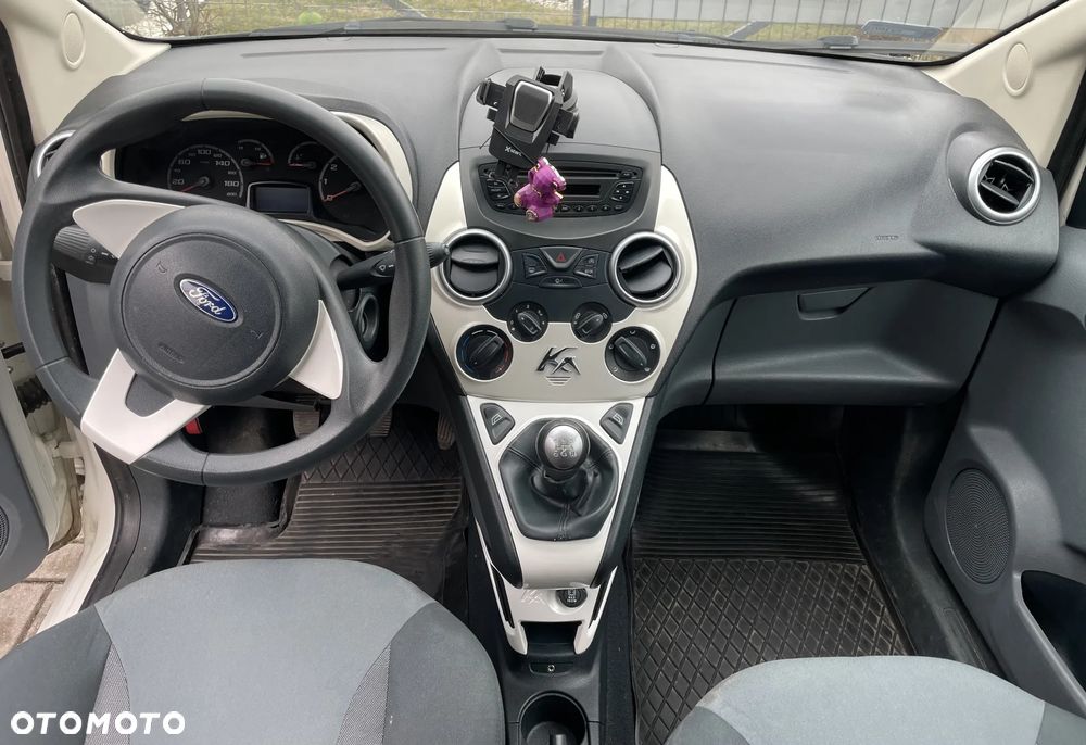 Ford KA 1.2 Titanium - 8