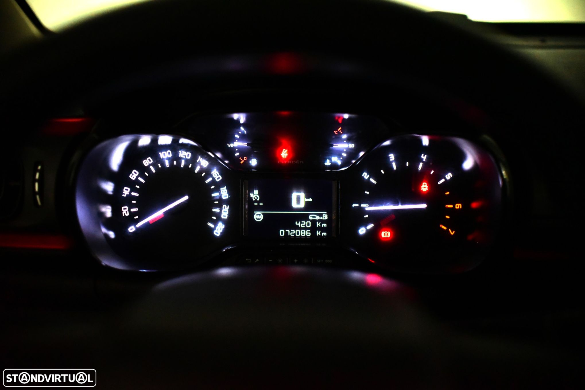 Citroën C3 1.2 PureTech C-Series - 10
