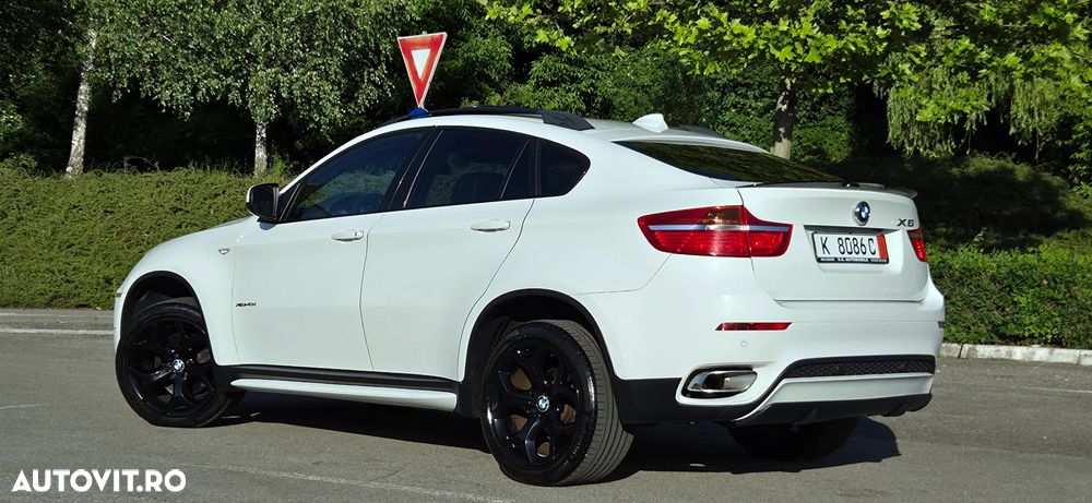 BMW X6 xDrive40d - 27