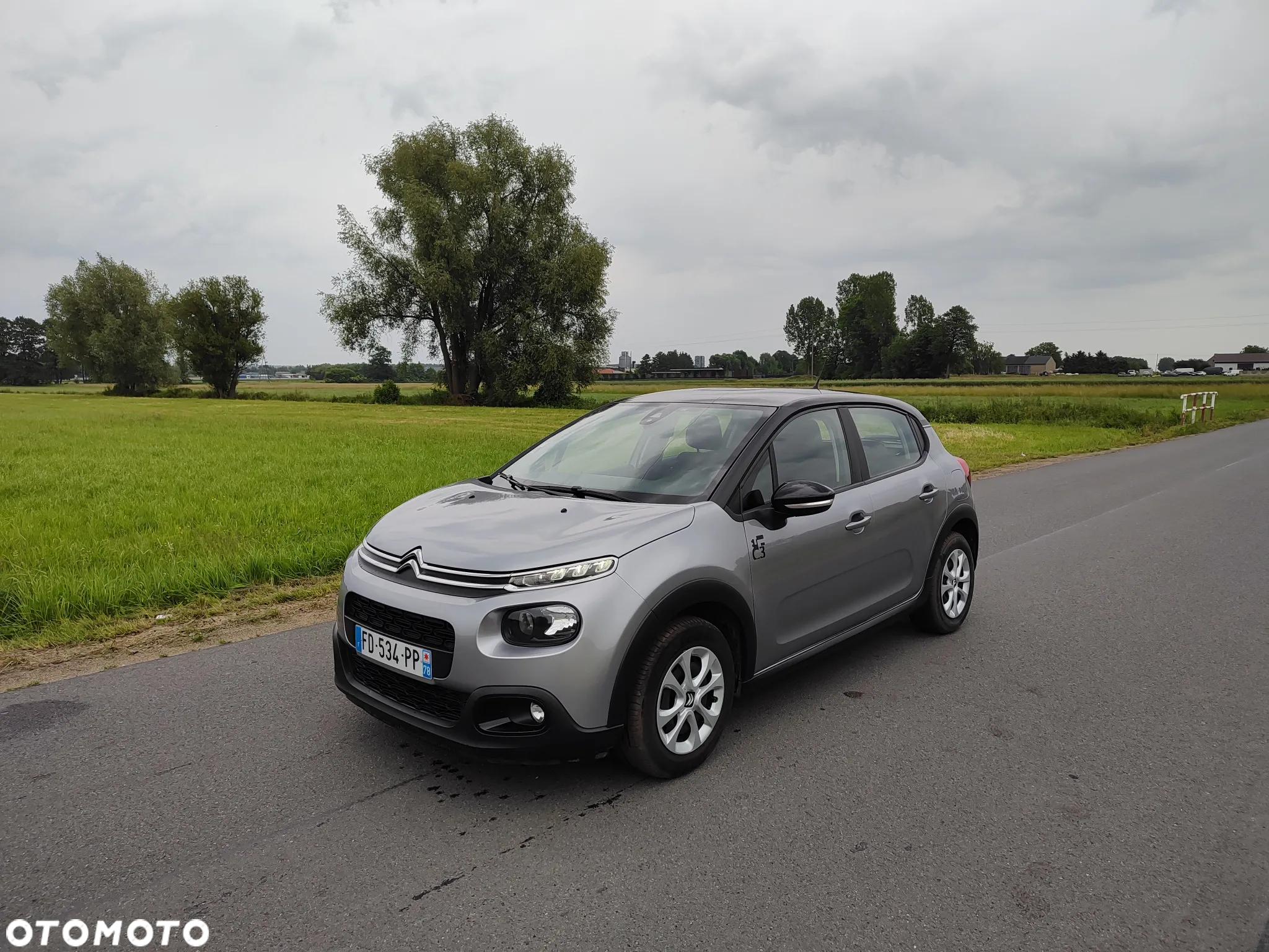 Citroën C3 Pure Tech 83 S&S SHINE - 2