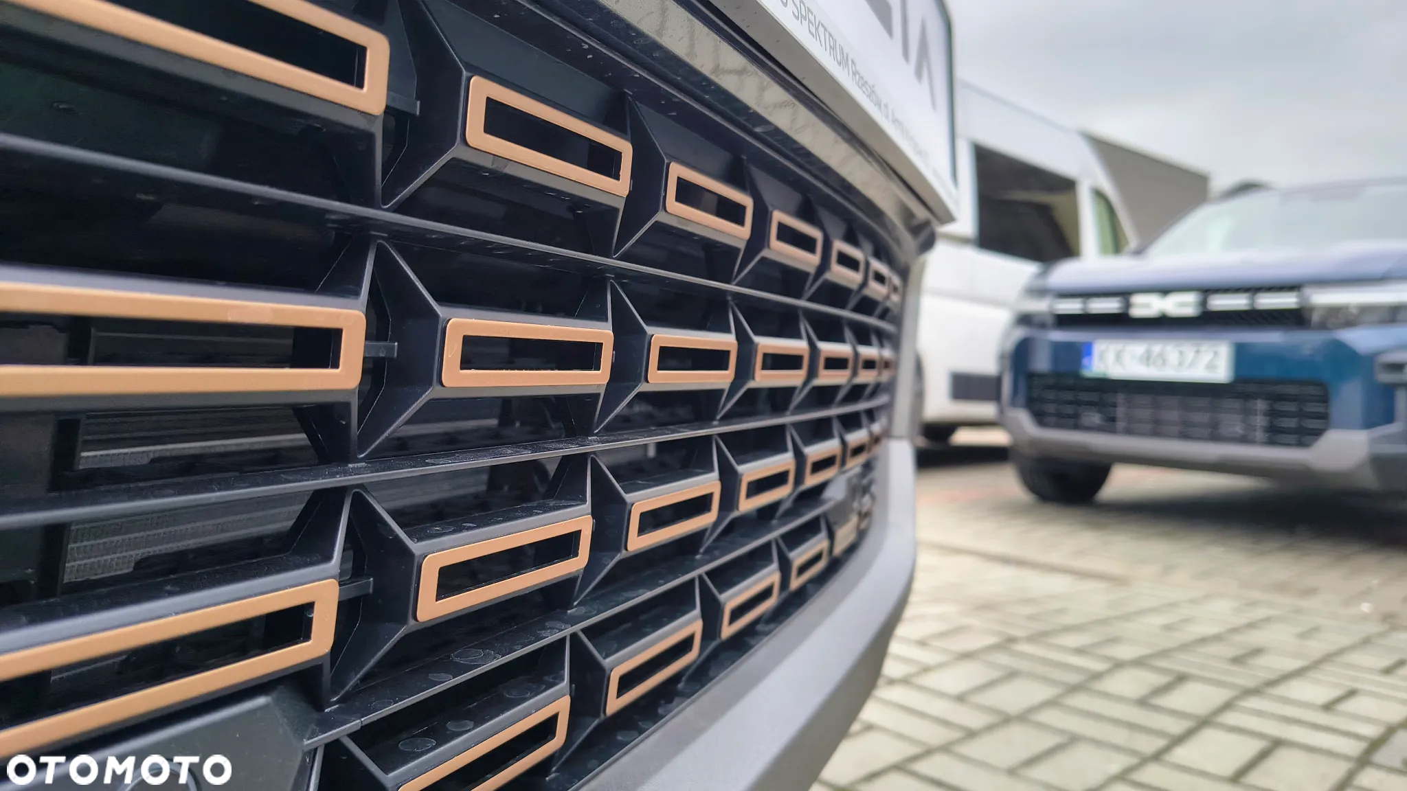 Dacia Bigster 1.2 TCe mHEV Extreme 4x4 - 8