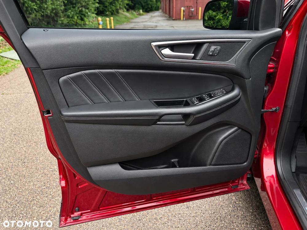 Ford Edge - 25