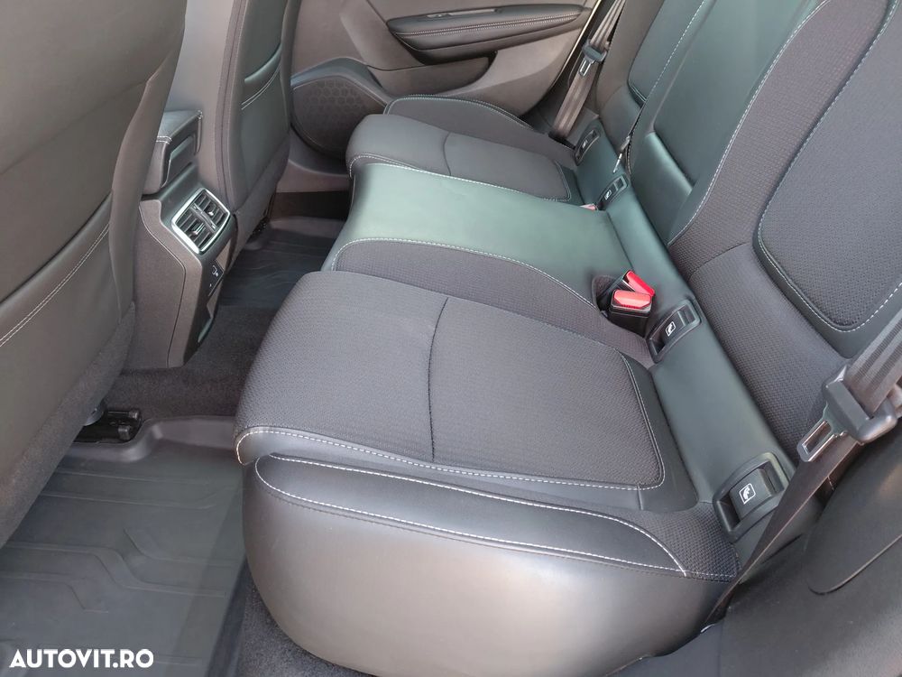 Renault Megane TCe 140 EDC GPF Techno - 21