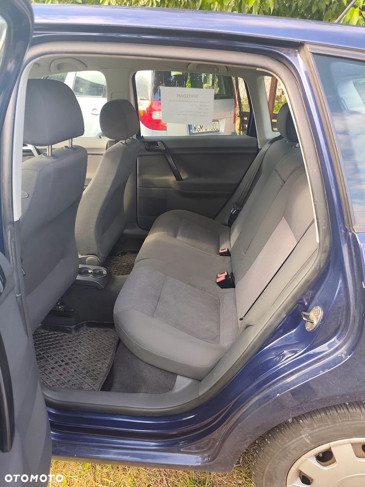 Volkswagen Polo 1.4 16V Basis - 2