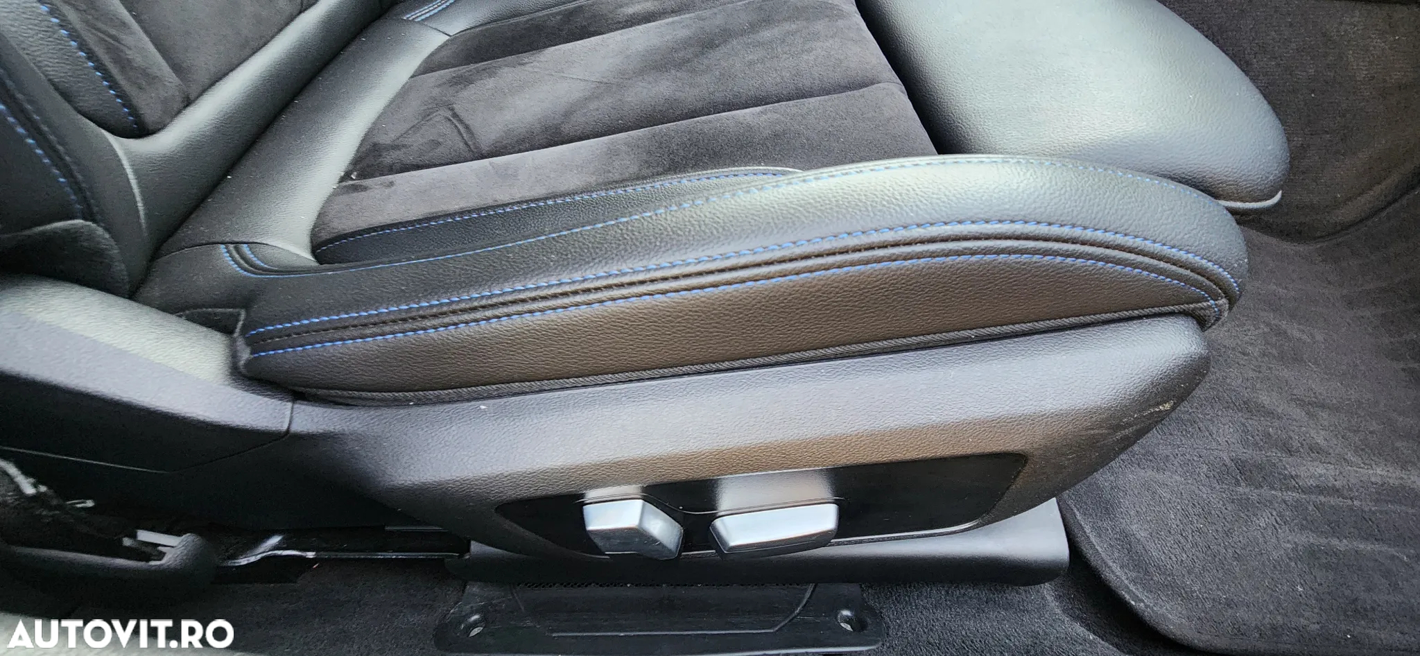 BMW Seria 3 320d xDrive AT MHEV - 17