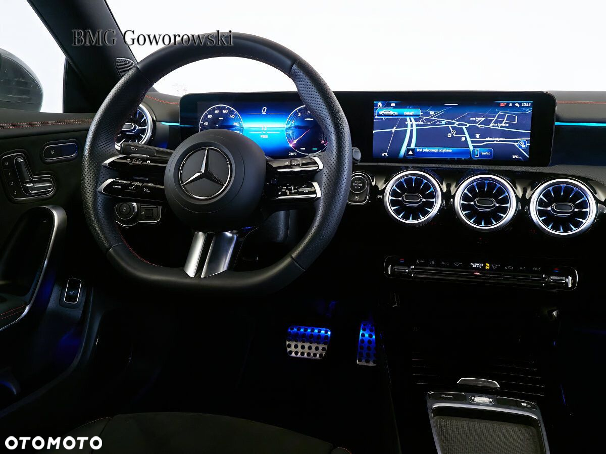 Mercedes-Benz CLA - 17