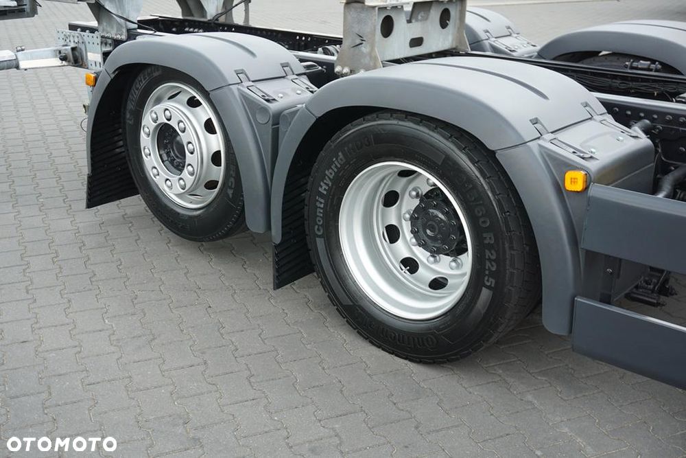 MAN TGX / 26.470 / ACC / E 6 / XXL /  BDF  7,15 M , 7,45 M , 7,82 M - 19