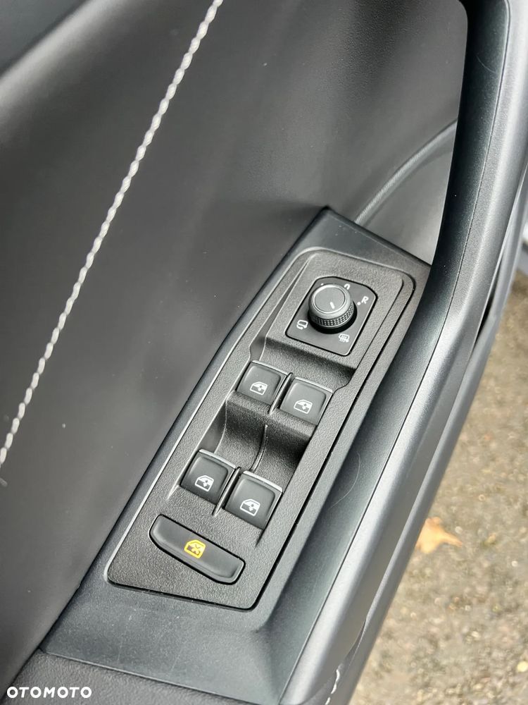 Volkswagen T-Roc 2.0 TDI SCR Style DSG - 12