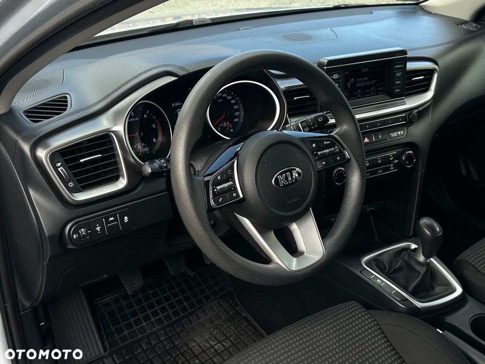 Kia Ceed 1.6 CRDi SCR L - 14