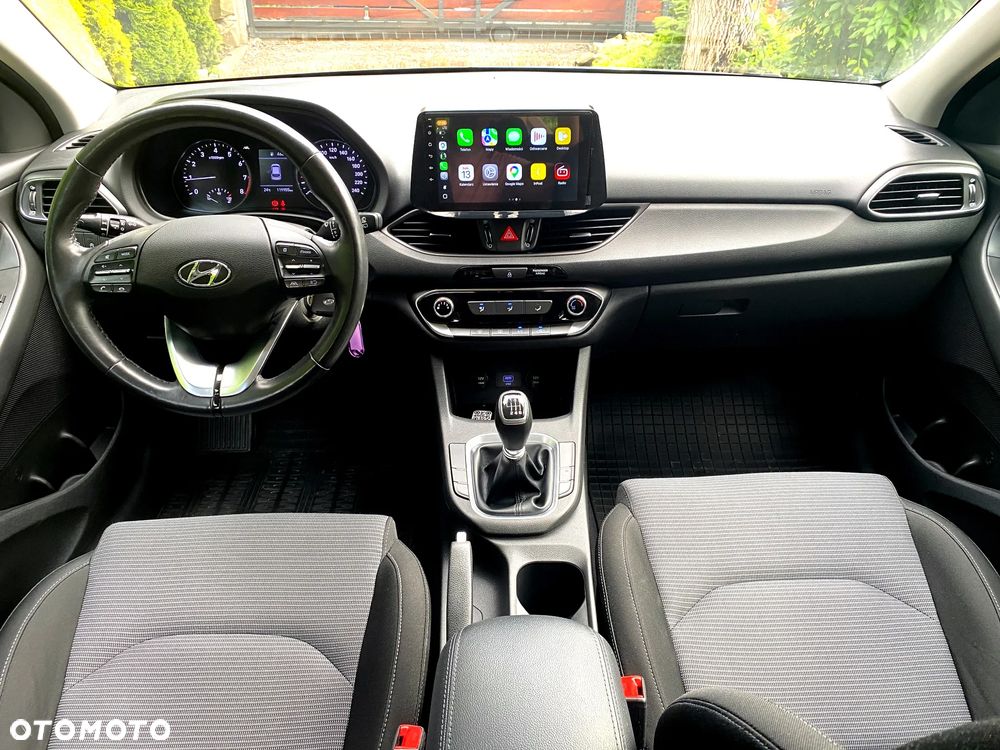 Hyundai i30 - 32