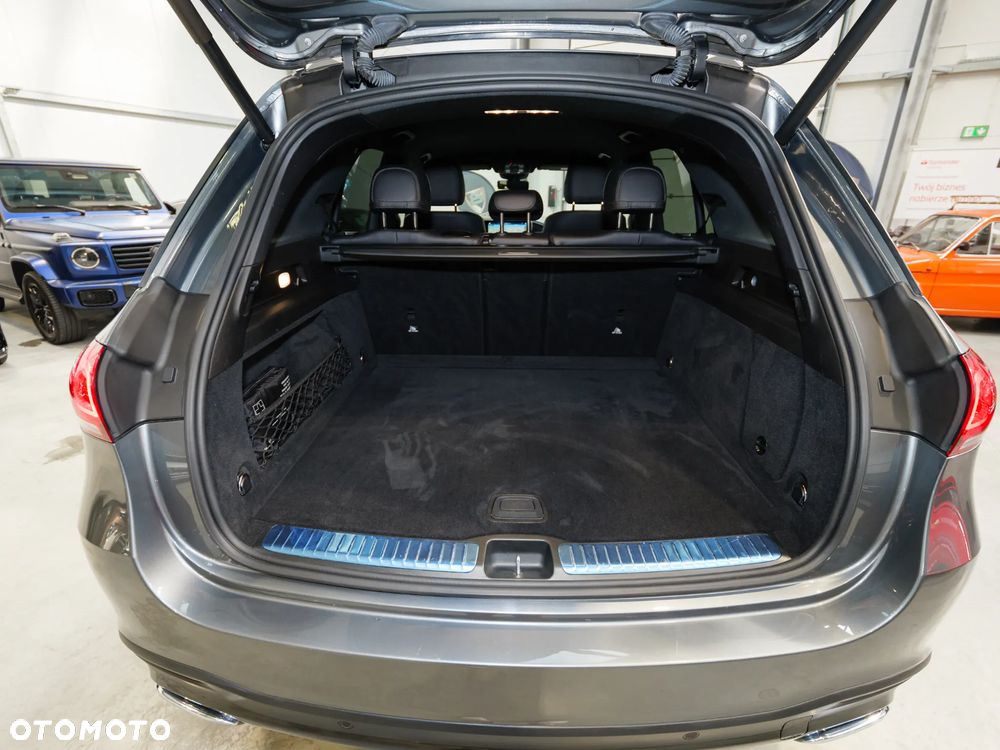 Mercedes-Benz GLE 300 d 4-Matic - 36