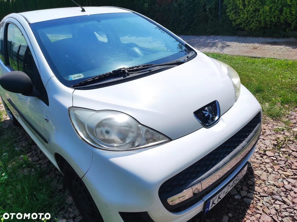 Peugeot 107 1.0 Happy - 2